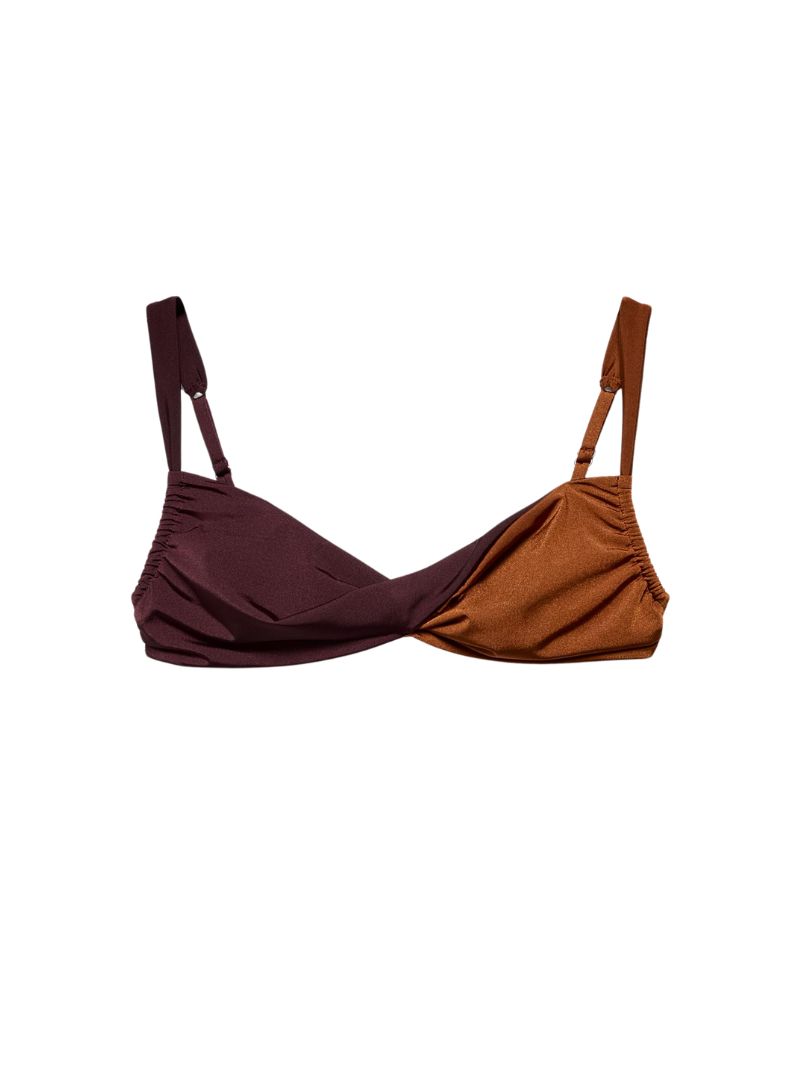 22,95€